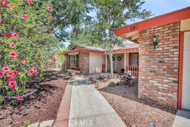 Image 36 of 49 For 1239 Highridge Street