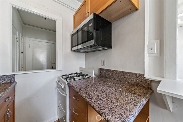 Detail Gallery Image 21 of 34 For 315 W 3rd St #203,  Long Beach,  CA 90802 - 1 Beds | 1 Baths