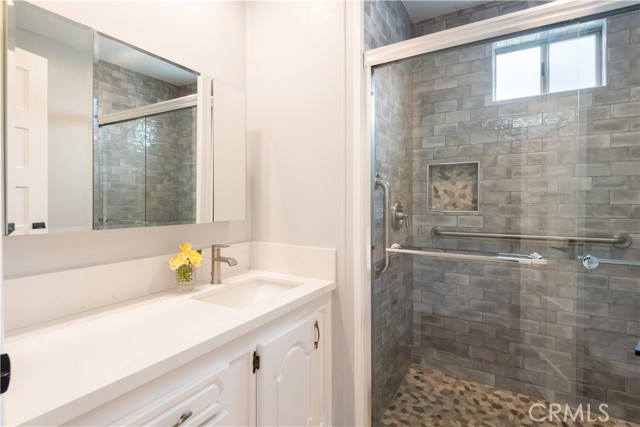 Detail Gallery Image 22 of 32 For 2550 Pacific Coast Highway #104, Torrance,  CA 90505 - 2 Beds | 2 Baths