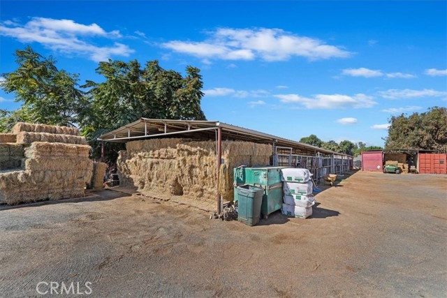 Detail Gallery Image 13 of 68 For 4234 Center Ave, Norco,  CA 92860 - 4 Beds | 2 Baths