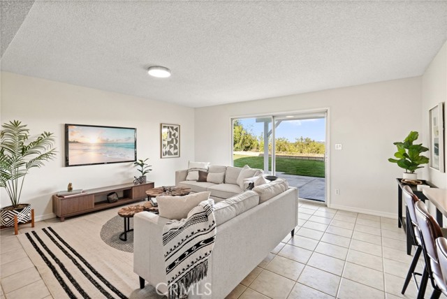 Detail Gallery Image 20 of 64 For 5932 Ellenview Ave, Woodland Hills,  CA 91367 - 5 Beds | 4 Baths
