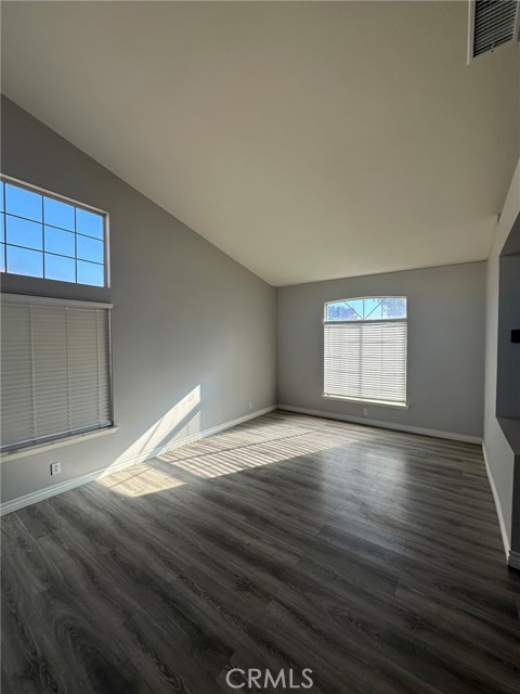 13938 Rogers, Victorville CA: https://media.crmls.org/medias/3d8e84f0-f439-41f7-ae6c-8c62563676a9.jpg