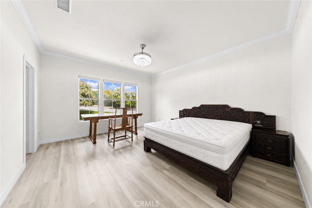 MLS #OC26130929 image #20