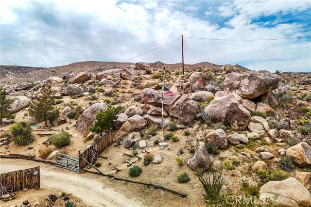 Detail Gallery Image 56 of 75 For 55525 Wood Rd, Yucca Valley,  CA 92284 - 1 Beds | 1 Baths