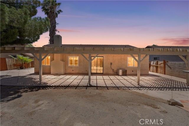 4633 Dowel Avenue, Palmdale CA: https://media.crmls.org/medias/3d8ff6ae-77ee-4745-801a-c5b39f8c6e9c.jpg