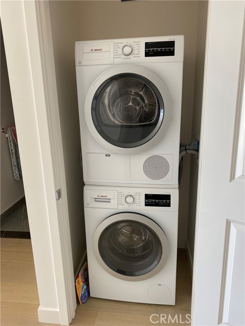 Detail Gallery Image 26 of 27 For 400 S Broadway #1813,  Los Angeles,  CA 90013 - 1 Beds | 1 Baths