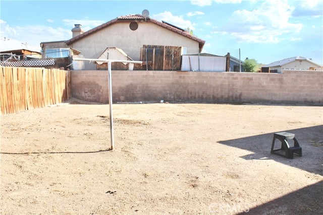 951 Chateau Way, Barstow, CA 92311 photo 18
