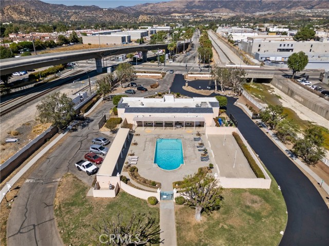 Detail Gallery Image 33 of 33 For 21500 Lassen St #159,  Chatsworth,  CA 91311 - 3 Beds | 3 Baths