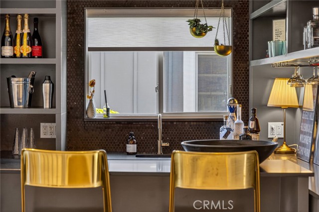 956 Tia Juana, Laguna Beach CA: https://media.crmls.org/medias/3d91c291-fb55-49b5-be42-84c9e76d52a1.jpg