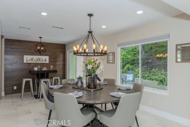 Detail Gallery Image 10 of 50 For 4738 E Fairfield St, Anaheim Hills,  CA 92807 - 3 Beds | 3 Baths
