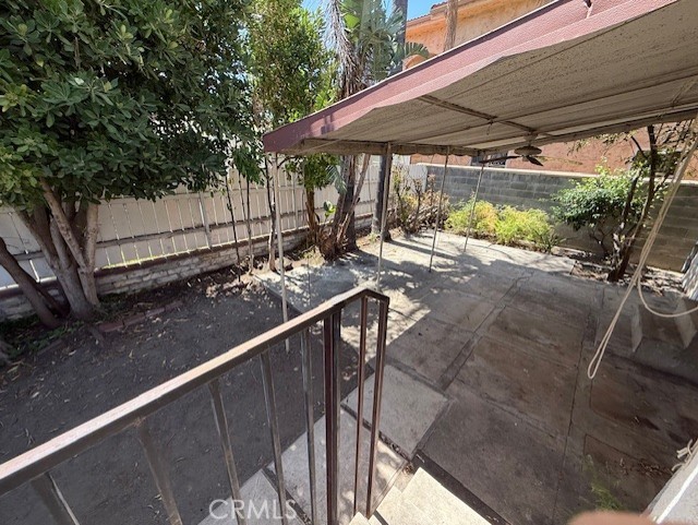 Detail Gallery Image 15 of 32 For 828 E Cypress Ave, Burbank,  CA 91501 - 3 Beds | 2 Baths