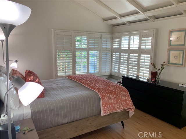 Detail Gallery Image 12 of 43 For 274 Diamond St, Laguna Beach,  CA 92651 - 3 Beds | 2/1 Baths