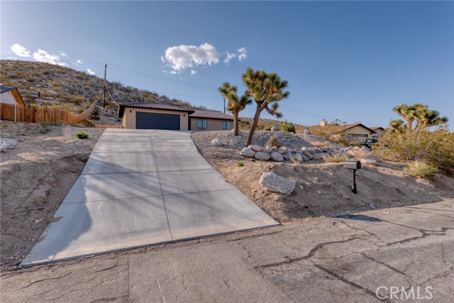 Detail Gallery Image 4 of 53 For 8244 Balsa Ave, Yucca Valley,  CA 92284 - 3 Beds | 2 Baths