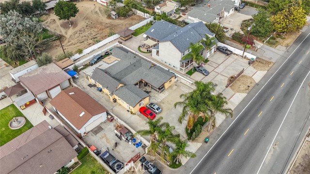 Detail Gallery Image 3 of 36 For 11814 Ramona Ave, Chino,  CA 91710 - 6 Beds | 6 Baths