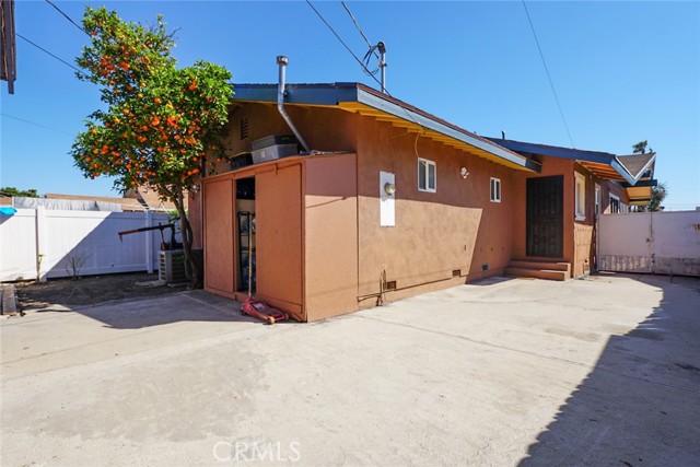 Detail Gallery Image 22 of 30 For 1453 W 56th, Los Angeles,  CA 90062 - 3 Beds | 2 Baths