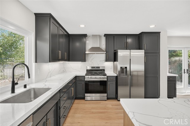 Detail Gallery Image 13 of 38 For 2257 Glastonbury, Westlake Village,  CA 91361 - 4 Beds | 2 Baths