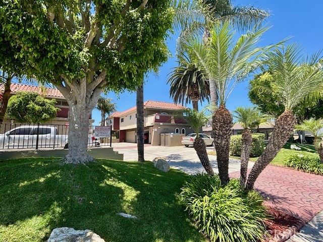 Detail Gallery Image 16 of 16 For 17171 Elm a,  Huntington Beach,  CA 92647 - 3 Beds | 2 Baths