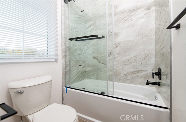 Detail Gallery Image 38 of 43 For 5518 E Los Angeles Ave #4,  Simi Valley,  CA 93063 - 3 Beds | 2/1 Baths