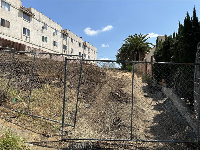 5170 Oakland, Los Angeles, CA, 90032 5170 Oakland, Los Angeles, CA, 90032