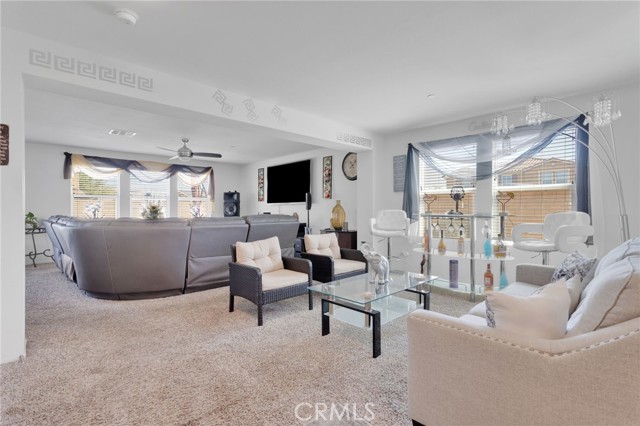 Detail Gallery Image 16 of 63 For 14482 Sweetgrass Pl, Victorville,  CA 92394 - 6 Beds | 2/1 Baths