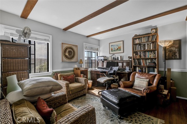 266 Grandview, Laguna Beach CA: https://media.crmls.org/medias/3d9894d0-d562-4354-9b4d-ba86b90b2ab6.jpg