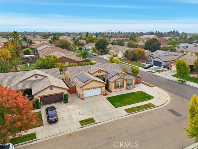 Detail Gallery Image 6 of 56 For 2605 Hoyt Ave, Tulare,  CA 93274 - 3 Beds | 2 Baths