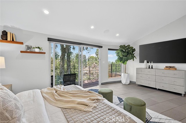 6441 Via De Anzar, Rancho Palos Verdes CA: https://media.crmls.org/medias/3d98ee03-080c-4b85-b503-fbc2f3b9ecd7.jpg