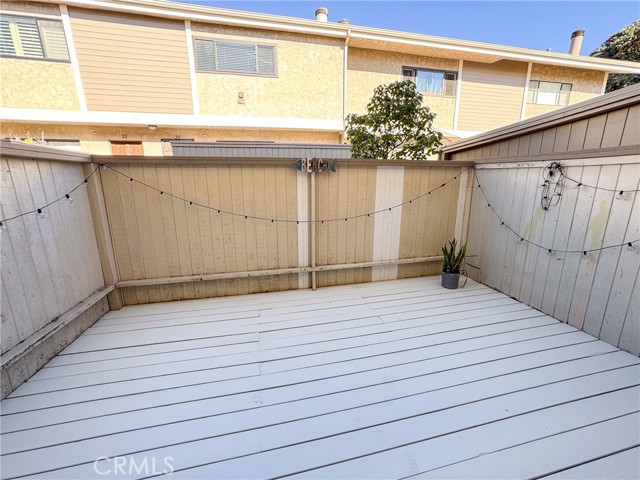 Detail Gallery Image 8 of 35 For 511 Meyer Lane #8,  Redondo Beach,  CA 90278 - 2 Beds | 1/1 Baths