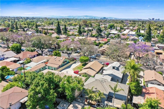 1003 W Myrtle Street, Santa Ana CA: https://media.crmls.org/medias/3d9abc08-fc5d-4685-a209-1fe82e02b5ac.jpg