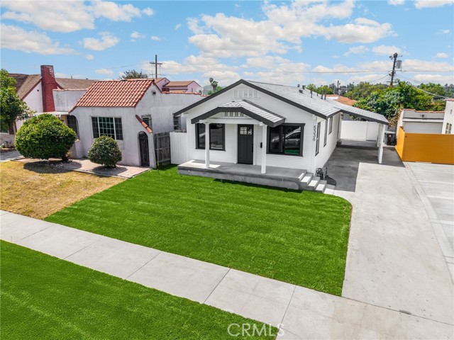 5336 Stratford Road, Los Angeles CA: https://media.crmls.org/medias/3d9b3ca3-33ff-43be-98a2-d9ed981fca25.jpg