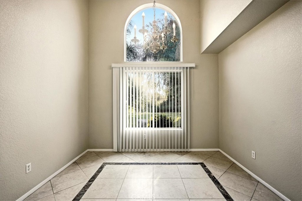 MLS #PW25278232 image #3