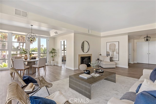 Photo of 11700 Iowa Avenue #302, West Los Angeles, CA 90025