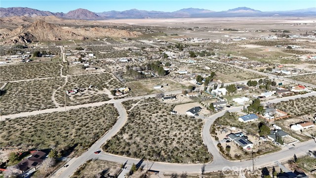 Detail Gallery Image 6 of 8 For 720 Kingsley St., Lucerne Valley,  CA 92356 - – Beds | – Baths