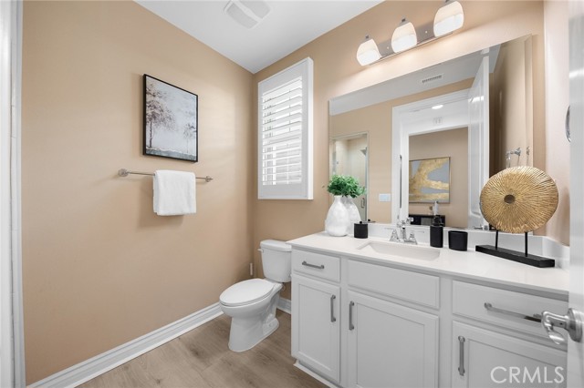 119 Cordial, Irvine CA: https://media.crmls.org/medias/3d9e307f-ece2-4047-84b7-13ca00a3f1d7.jpg