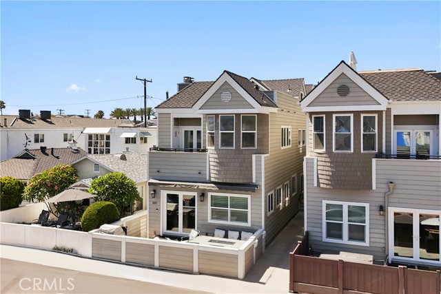 307 34th Street, Newport Beach CA: https://media.crmls.org/medias/3d9e412e-4a94-4c5a-8f7a-88a20730f0ba.jpg