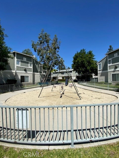 Detail Gallery Image 7 of 26 For 926 W Philadelphia St #O84,  Ontario,  CA 91762 - 2 Beds | 2/1 Baths