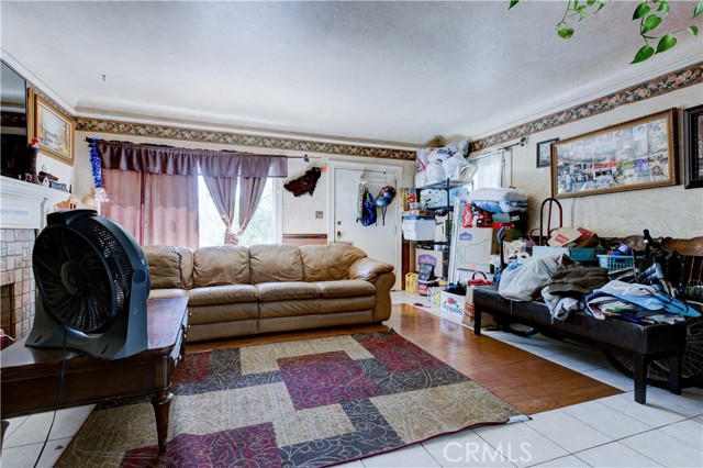 Detail Gallery Image 24 of 30 For 2213 S Bronson Ave, Los Angeles,  CA 90018 - – Beds | – Baths