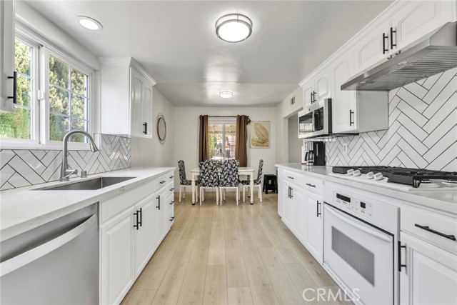 Detail Gallery Image 9 of 25 For 2915 Norsewood Dr, Rowland Heights,  CA 91748 - 3 Beds | 2 Baths