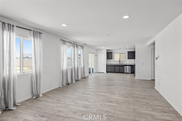 2579 Silver Maple Street, San Jacinto CA: https://media.crmls.org/medias/3da0bfd7-7782-400b-be6b-fcfd83b6d7f4.jpg