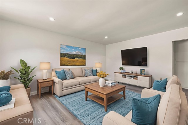 11160 Freer Street, Temple City CA: https://media.crmls.org/medias/3da1539f-41c2-4cd3-97bd-a294c3693a5e.jpg