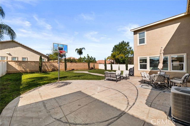 Detail Gallery Image 18 of 42 For 35069 Painted Rock, Winchester,  CA 92596 - 4 Beds | 3 Baths