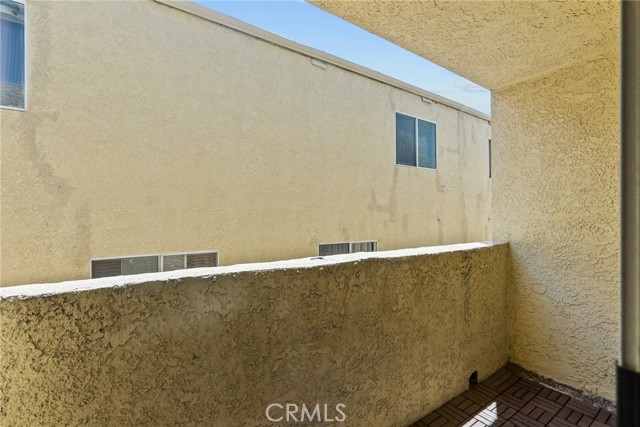 Detail Gallery Image 18 of 21 For 7045 Woodley Ave #110,  Van Nuys,  CA 91406 - 2 Beds | 2 Baths