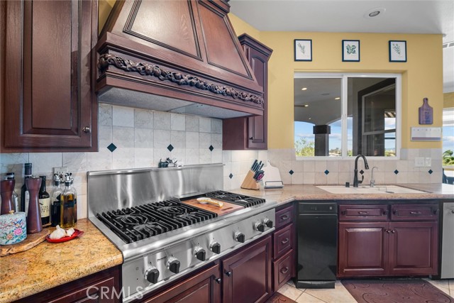 21100 Paseo Montana, Murrieta CA: https://media.crmls.org/medias/3da3e48c-1147-42a7-a74a-72d0f89f405b.jpg