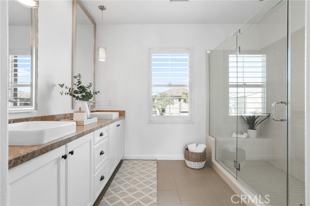 12 Gardenia, Lake Forest CA: https://media.crmls.org/medias/3da5bdcc-73e1-4ce0-b68f-c23791c3aa39.jpg