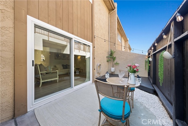 2701 Voorhees Avenue, Redondo Beach, California 90278, 2 Bedrooms Bedrooms, ,2 BathroomsBathrooms,Residential,Sold,Voorhees,SB21161153