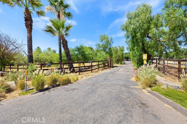 Detail Gallery Image 1 of 1 For 29966 Miller Rd, Valley Center,  CA 92082 - 6 Beds | 3/1 Baths