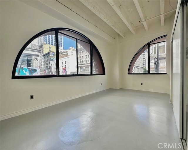 Detail Gallery Image 8 of 15 For 312 W 5th St 4m,  Los Angeles,  CA 90013 - 2 Beds | 1 Baths