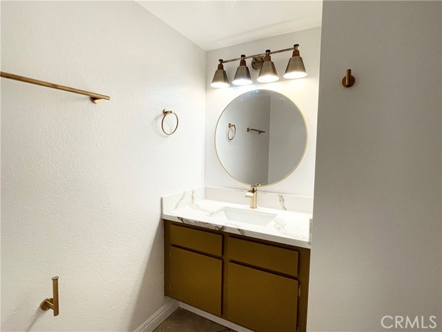 Detail Gallery Image 8 of 24 For 8380 Sunset Trail Pl #B,  Rancho Cucamonga,  CA 91730 - 3 Beds | 2/1 Baths