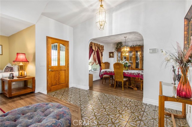 Detail Gallery Image 14 of 45 For 5404 Ridgeview Ave, Rancho Cucamonga,  CA 91737 - 4 Beds | 2/1 Baths