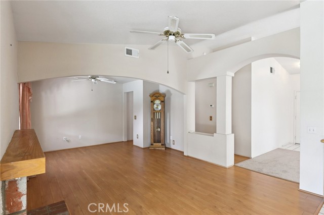 Detail Gallery Image 13 of 42 For 25561 Dorval Ct, Menifee,  CA 92584 - 3 Beds | 2 Baths